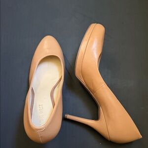 Nine West Leather Tan Women's Heels